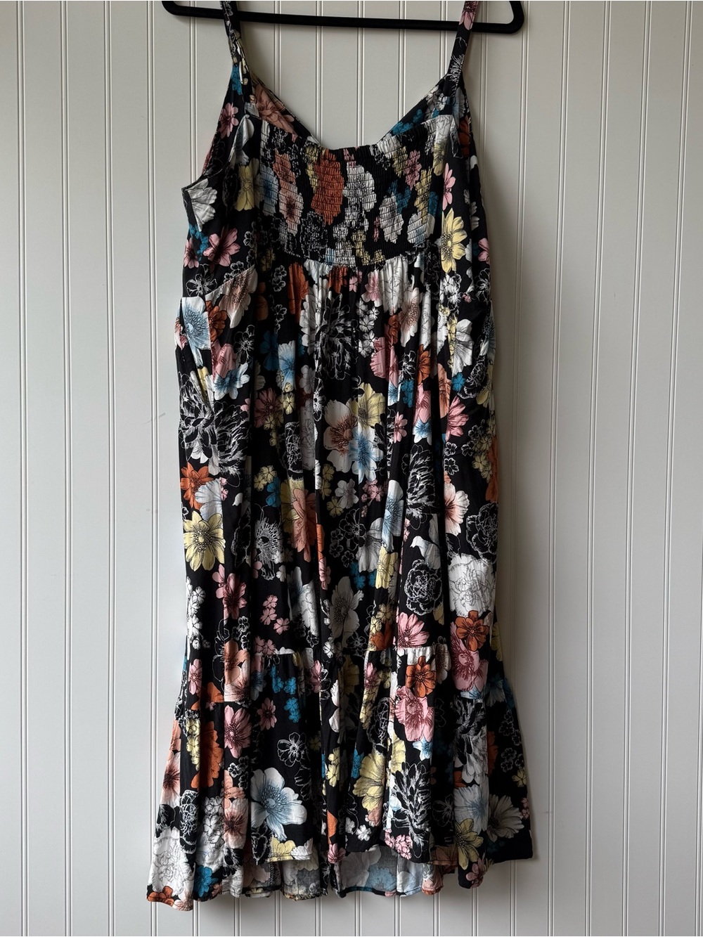 Torrid Black Floral Tiered Spaghetti Strap Dress size 3 - Picture 7 of 11